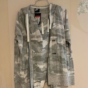 Nike Camo 2 piece Set